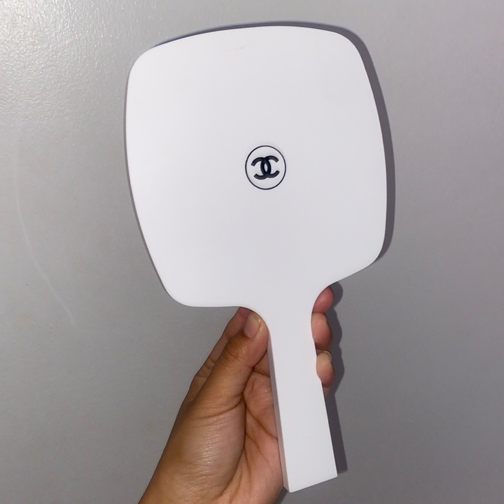 White Handheld Mirror